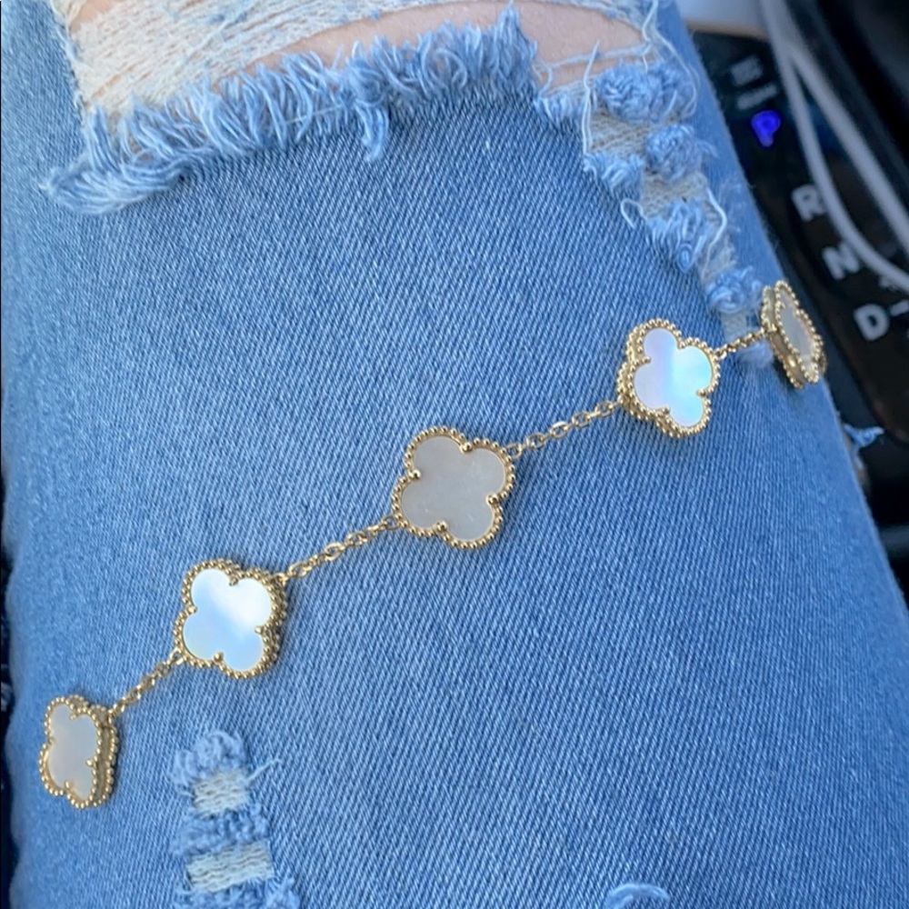 Faux Van Cleef & Arpels